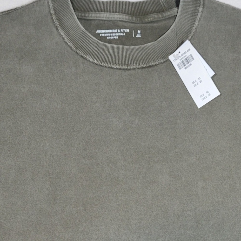 NWT Abercrombie & Fitch  Men's Size M Vintage-Inspired Tee, Hunter Green